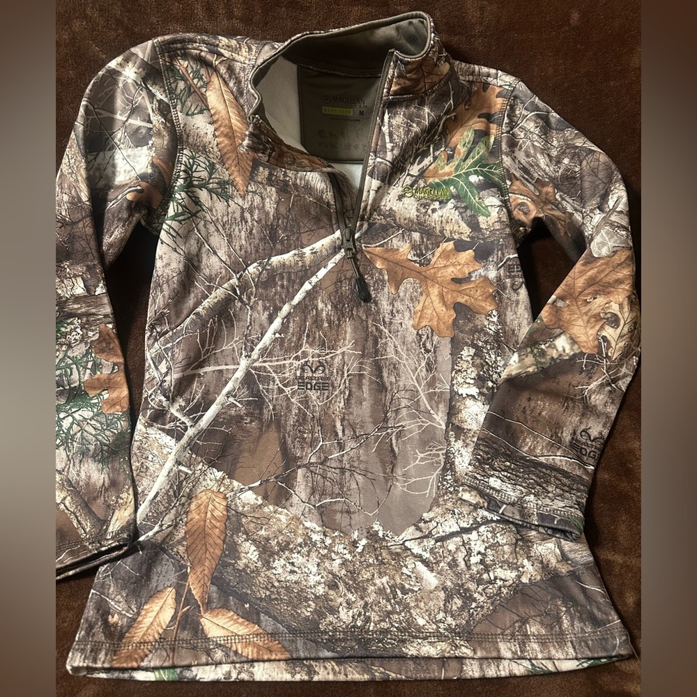Magellan Outdoors Youth Quarter Zip pullover M